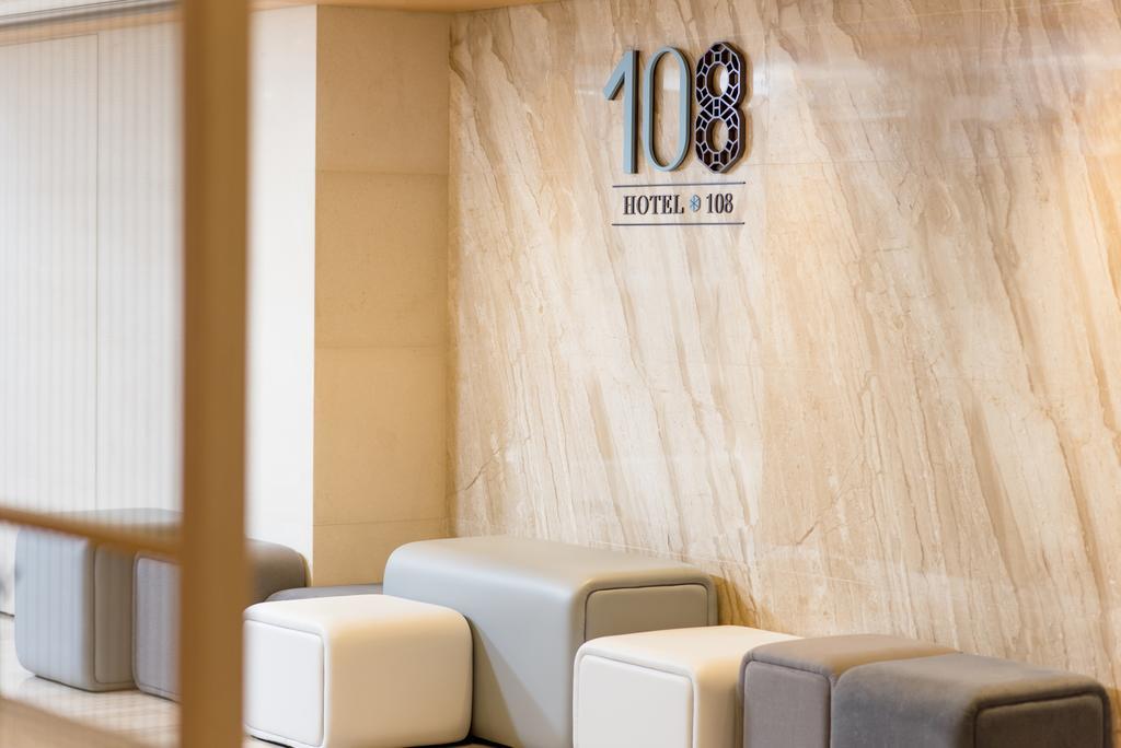 Hotel 108, Hong Kong Exterior photo